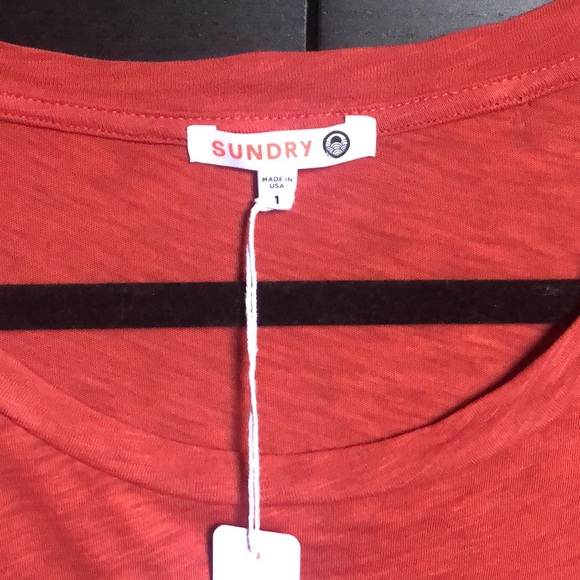 Sundry Vintage Tee. - Picture 4 of 5